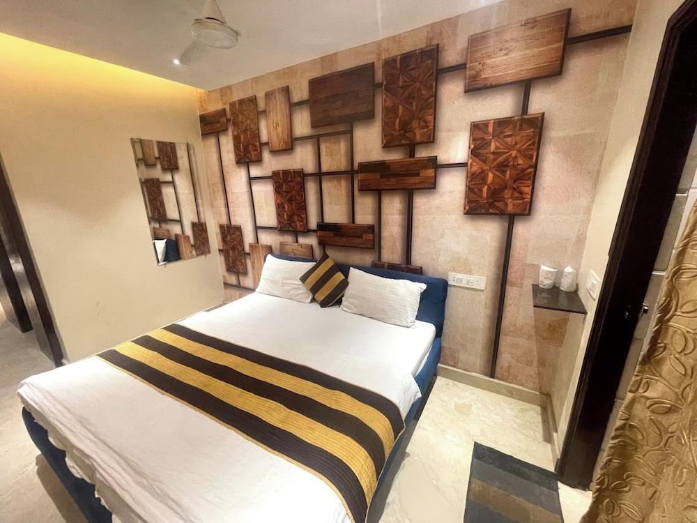 Goroomgo Singh International Amritsar