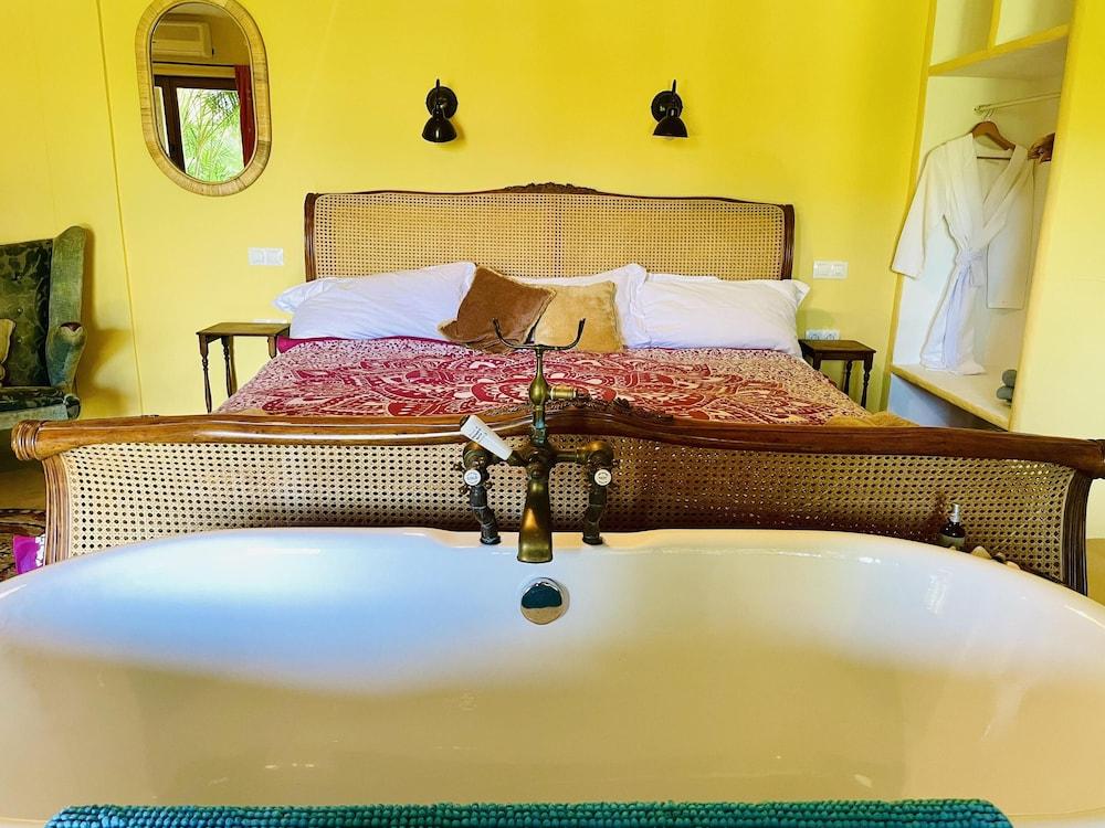 Beautiful Coastal Retreat in Punta Paloma, Tarifa