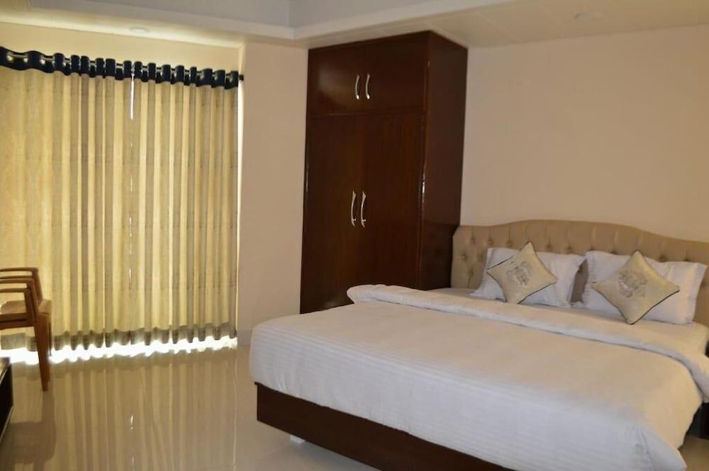 Exotica Sampan Cox's Bazar