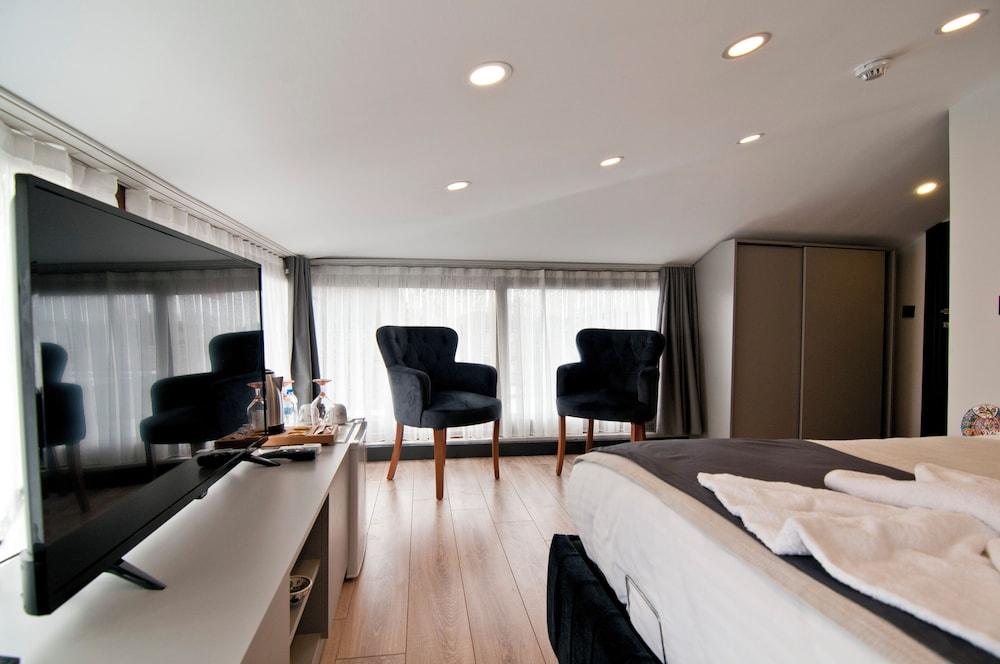 Demhat Hotel Old City