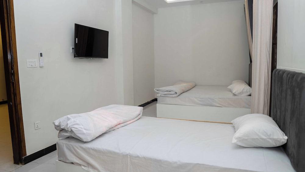 Peace Continental Hotel