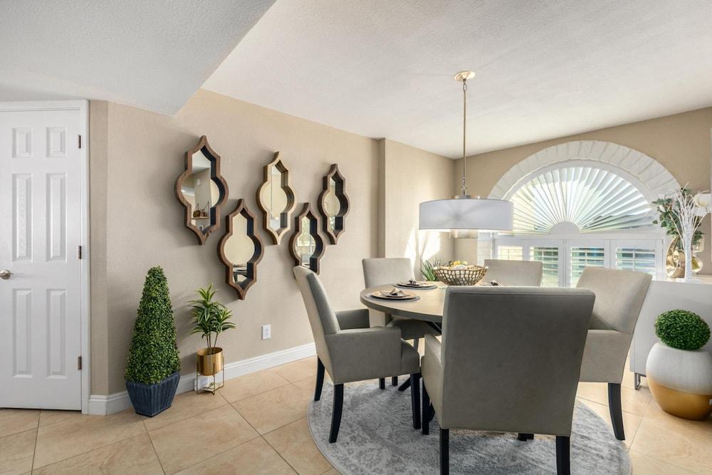 Xanadu Glendale Spring Training Westgate Pool