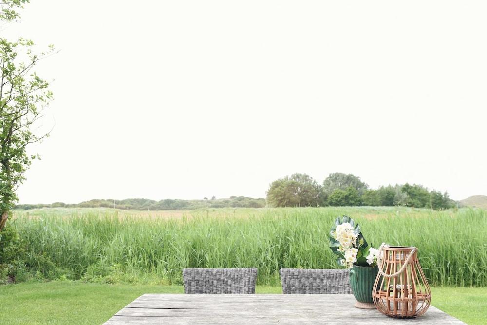 Apartment Near Het Zwanenwater and Beach