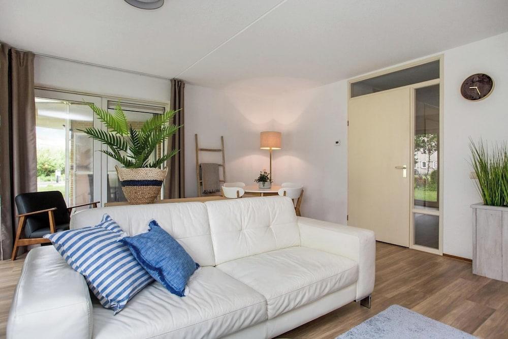 Spectacular Apartment by the Beach