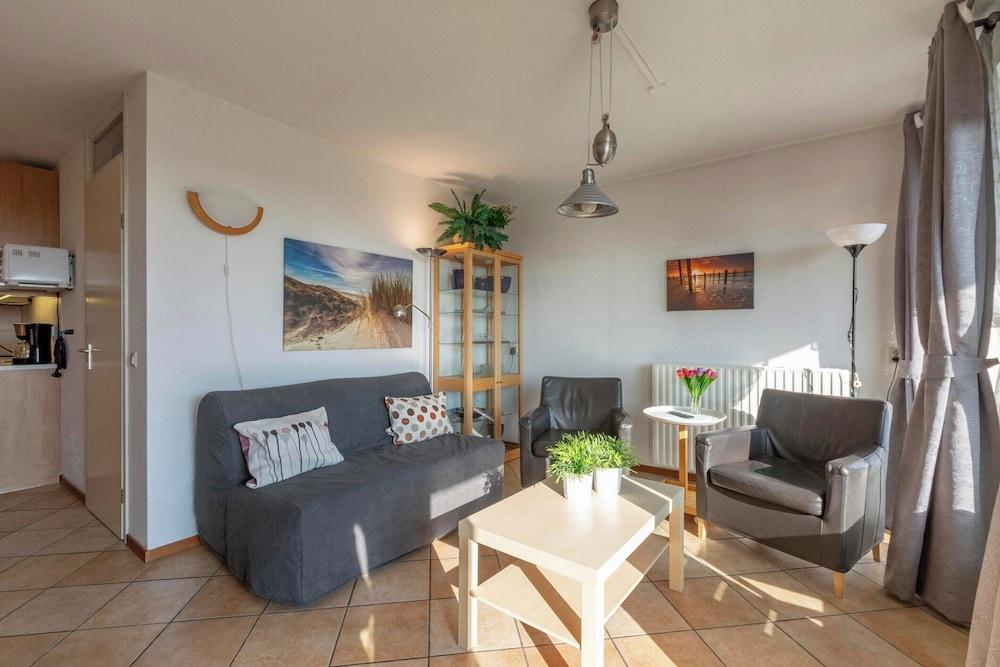 Apartment by the Coast With Dune Views