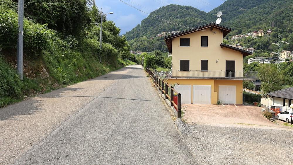 Casa Vista Lago Argegno