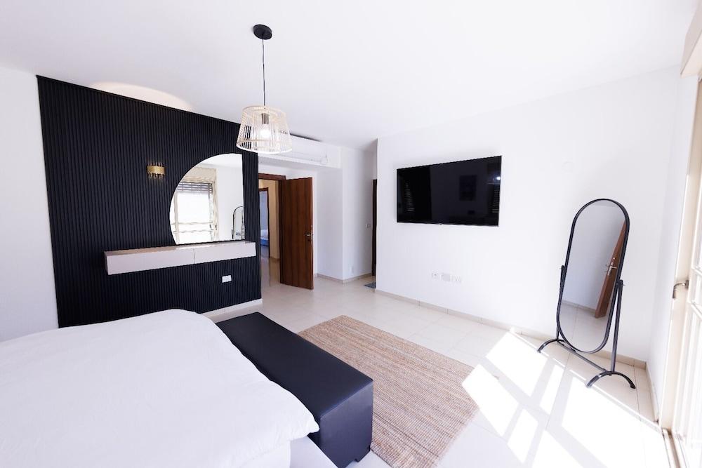 HaSharon Tranquil Villa by Sea N' Rent