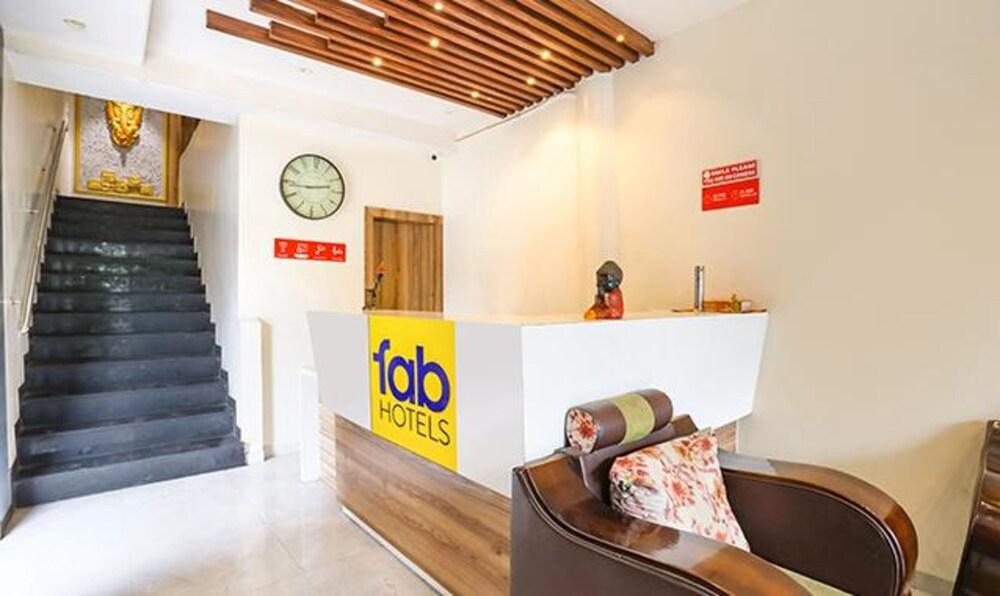 Fabhotel Radhika Ex