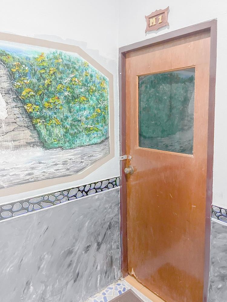 Ranong Resort and Laguna