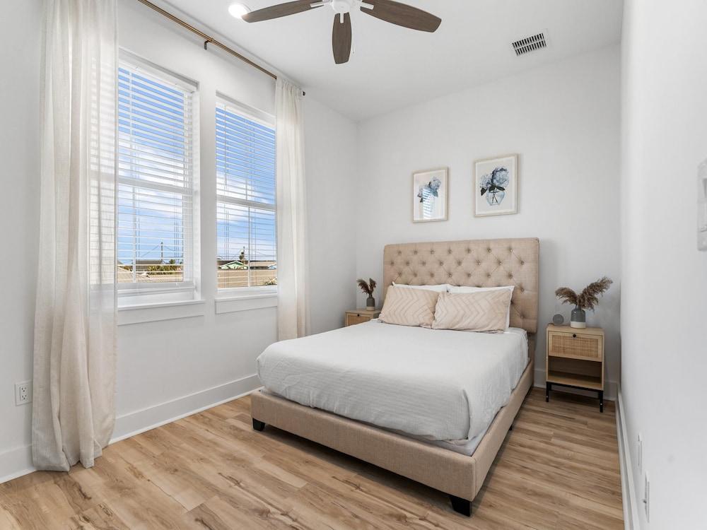 Coastal Haven C by Resort Collection