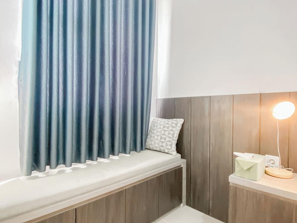 Good And Warm Studio At Transpark Juanda Bekasi Timur Apartment