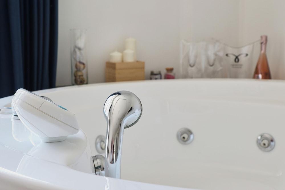 Le stanze di Vino Rosso