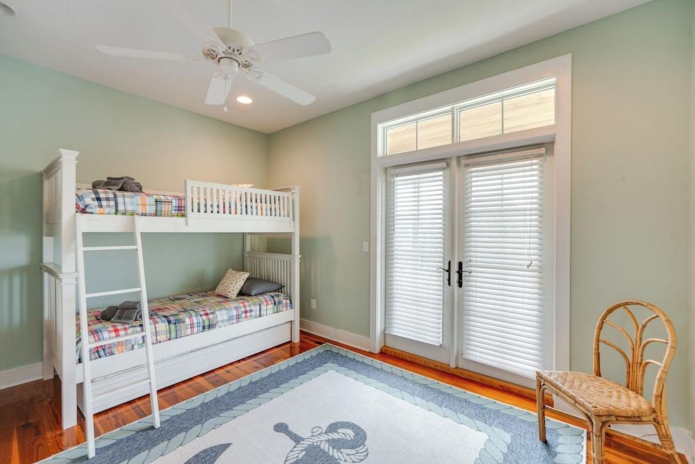 Beach & Pool Access: Peaceful St Teresa House