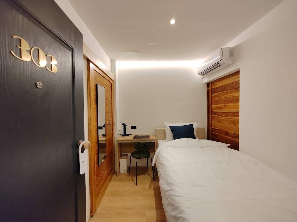 The Motuga Hostel Bangkok