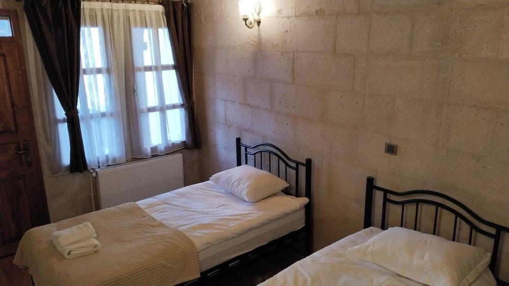 Mustafa Bey Konağı