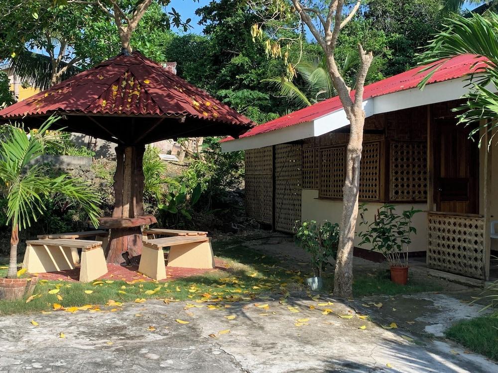 Palanas White Sand Beach Resort