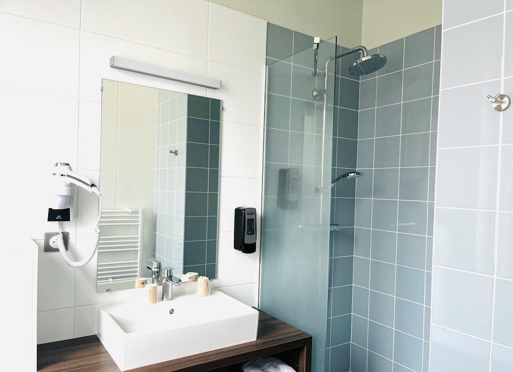 Hôtellerie de L'enclos Rey