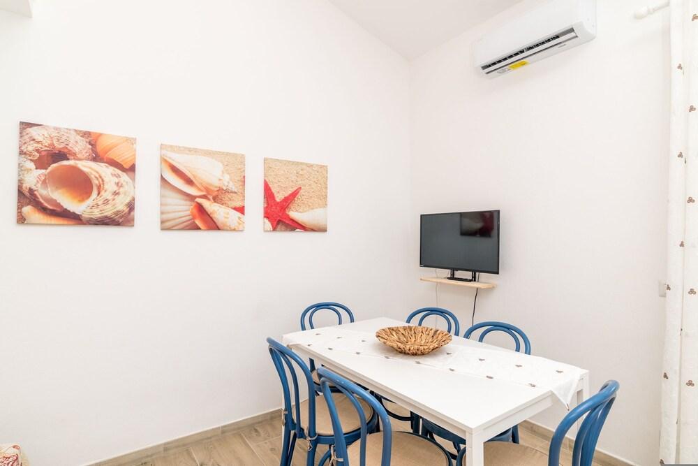 Dimora Oleandro 50mt From Beach