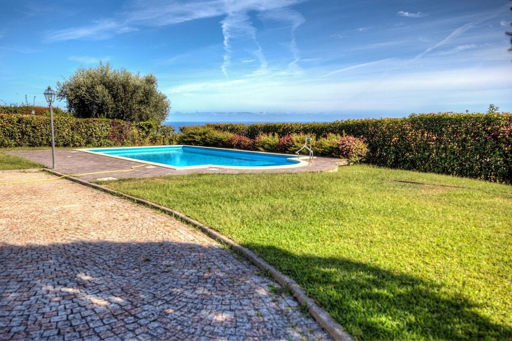 Villa Lucia Riviera dei Fiori Pool