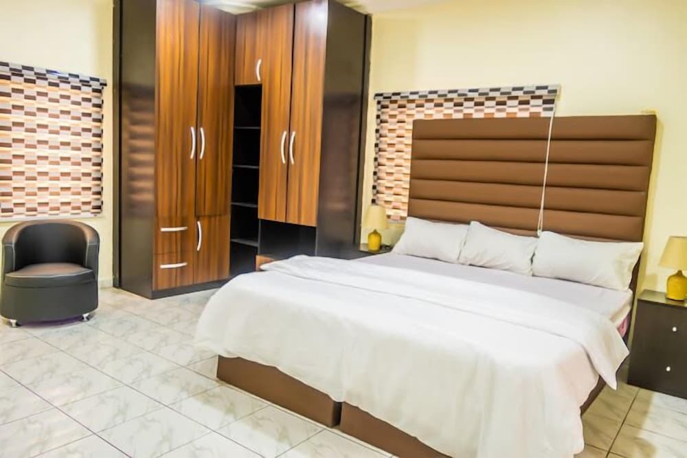 Pearl Exquisite Apartment