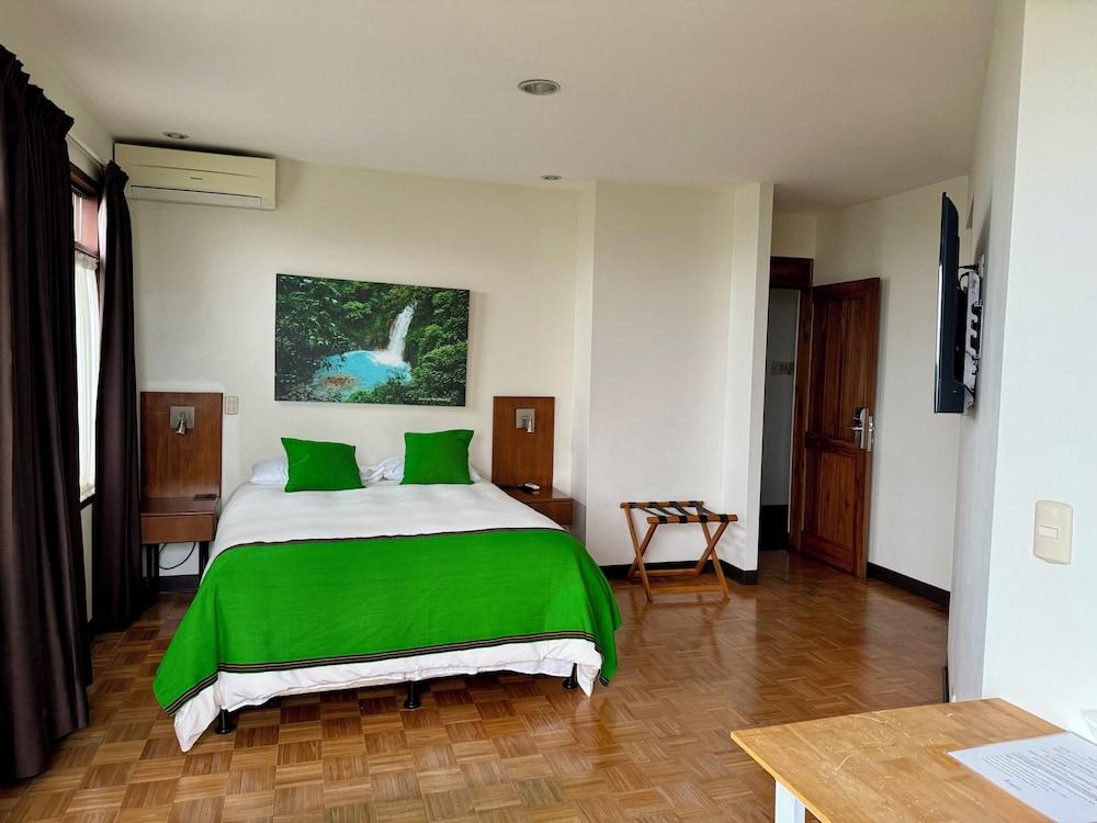 Legacy Boutique Hotel