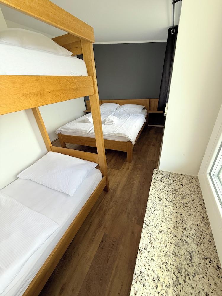 PJagodic Hotel Cerklje