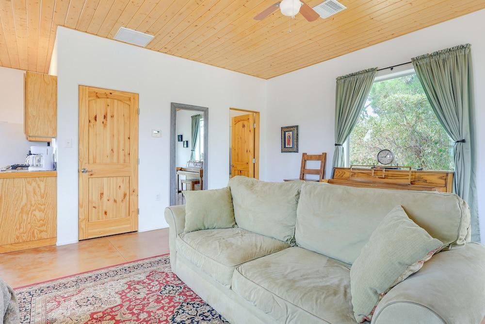 Las Cruces Studio ~ 3 Mi to Nmsu!