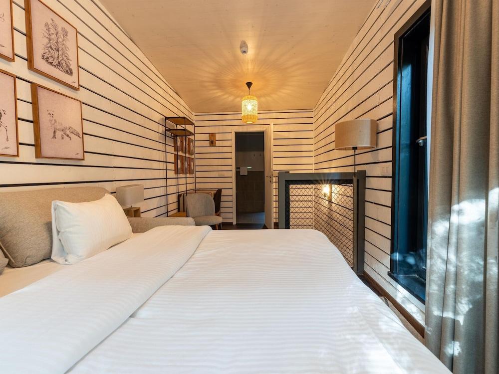 Charming Forest Cottage