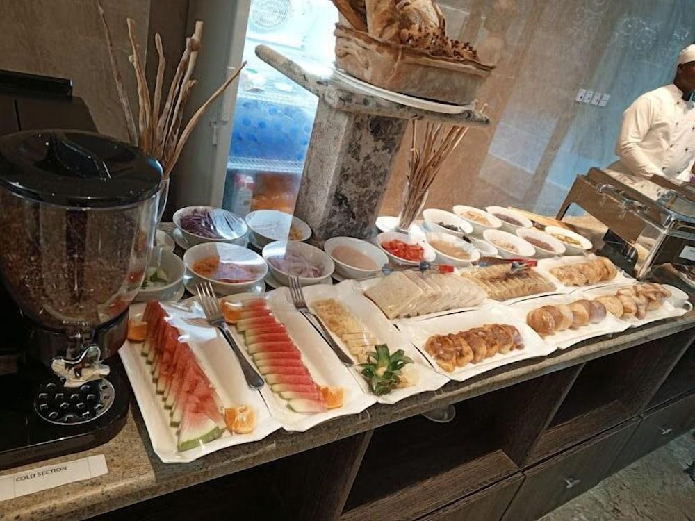 Oyins International Hotel and Resort