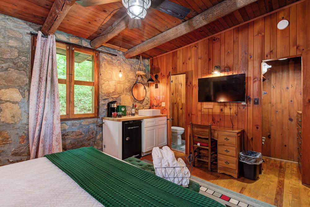 Furry Lodge and Suites