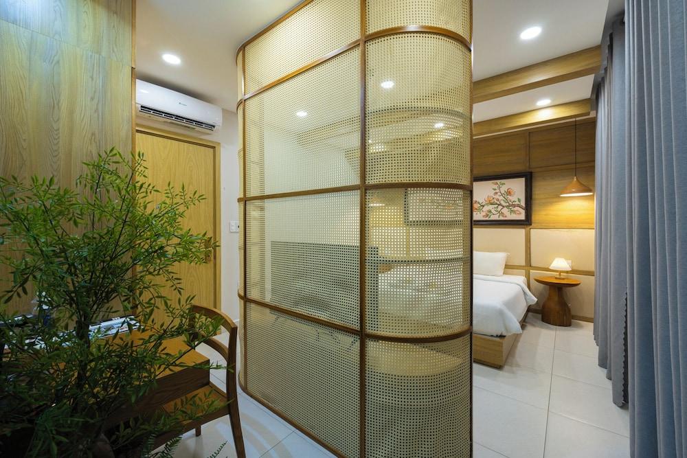 Lotus Home Corner & Rooftop