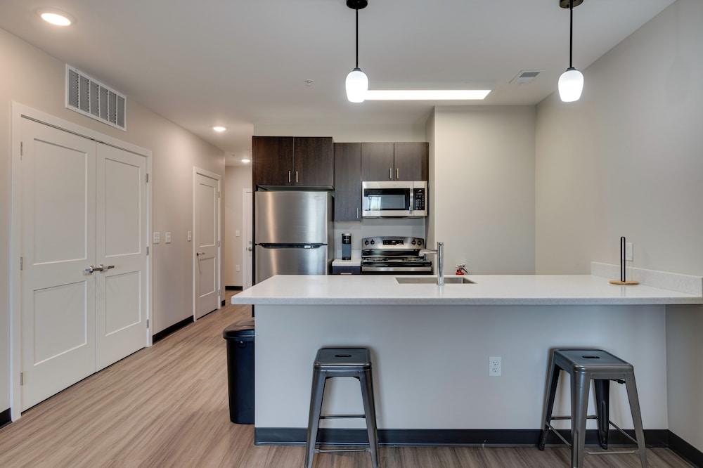 Bloomington Apartment - Walk to IU Campus & Mall!