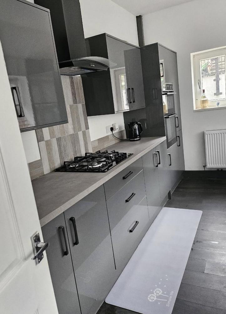 Jubilee Jewel a Treasure in The Queen of Valleys