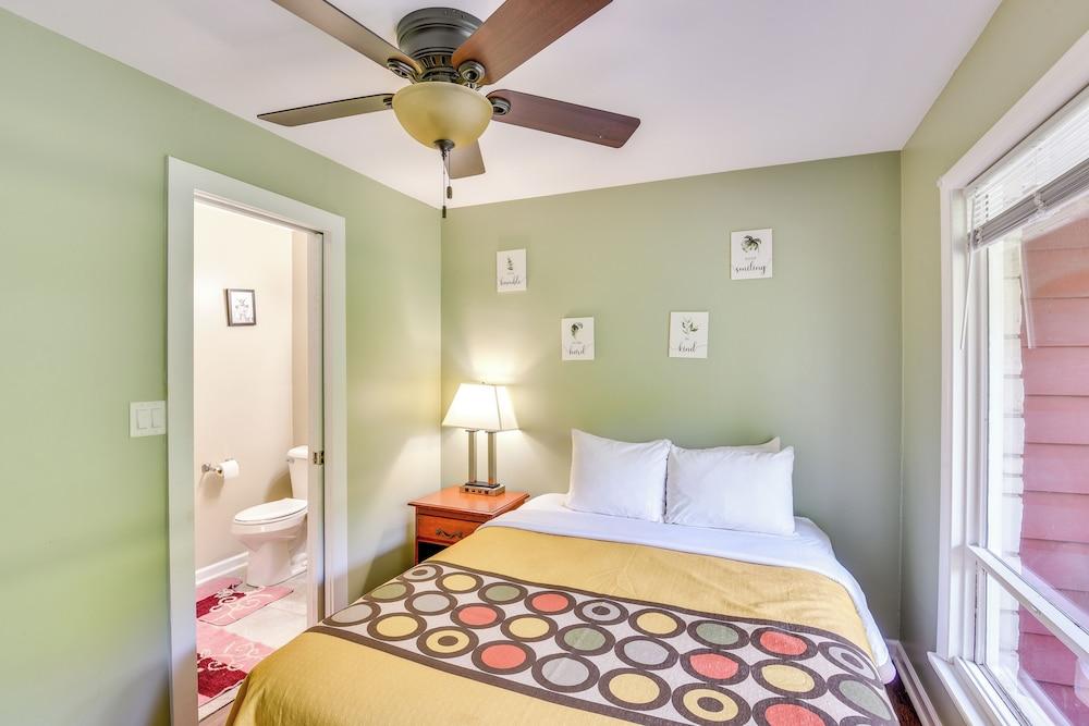 5 Mi to Warren Dunes - Secluded Sawyer Home!