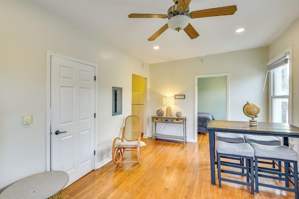 3 Mi to Lake Michigan: Pet-friendly Apt in Sawyer