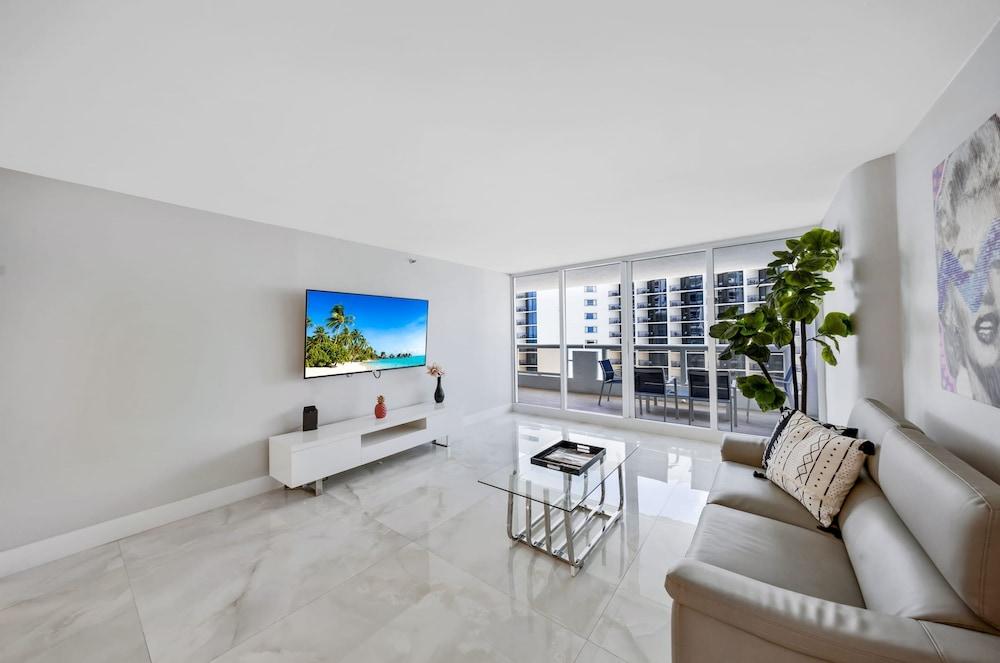 Bayfront Heaven in Miami