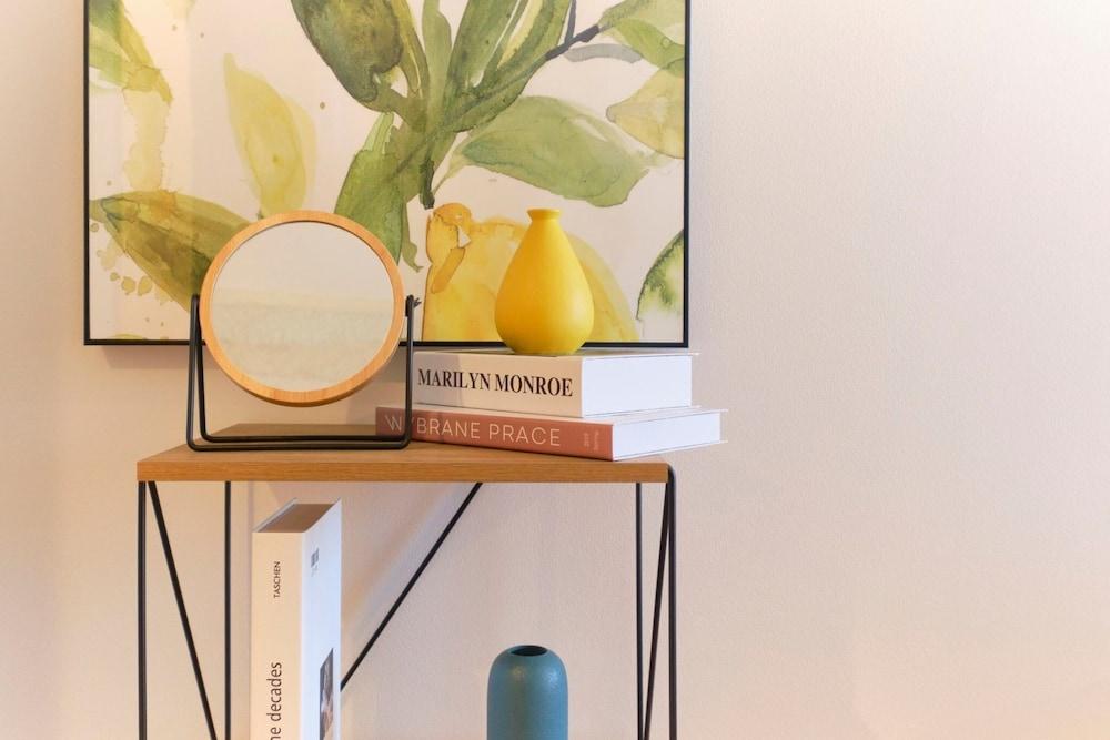 MODELLO Sangenjaya by Tranova