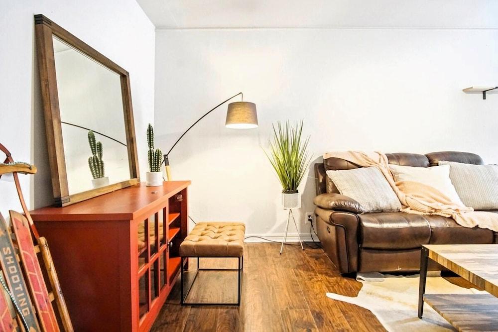 Beautiful Getaway Nears Asian Dist