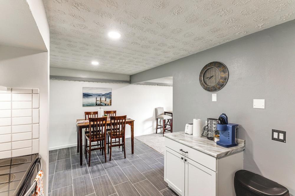Dayton Home 4 Mi to Downtown, Pets Welcome!