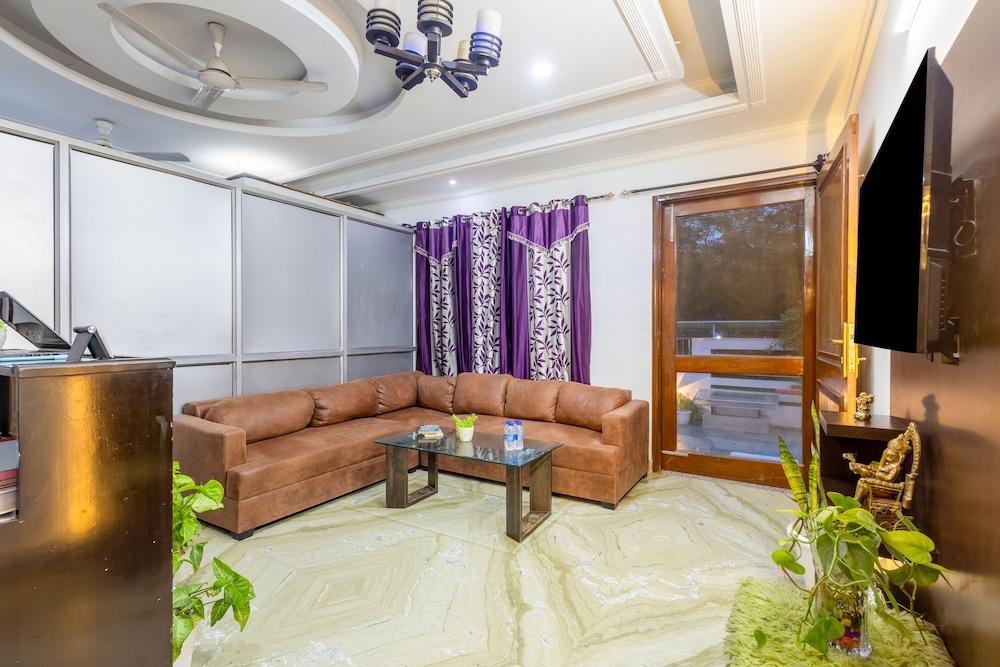 Hotel Ashiyana Elite