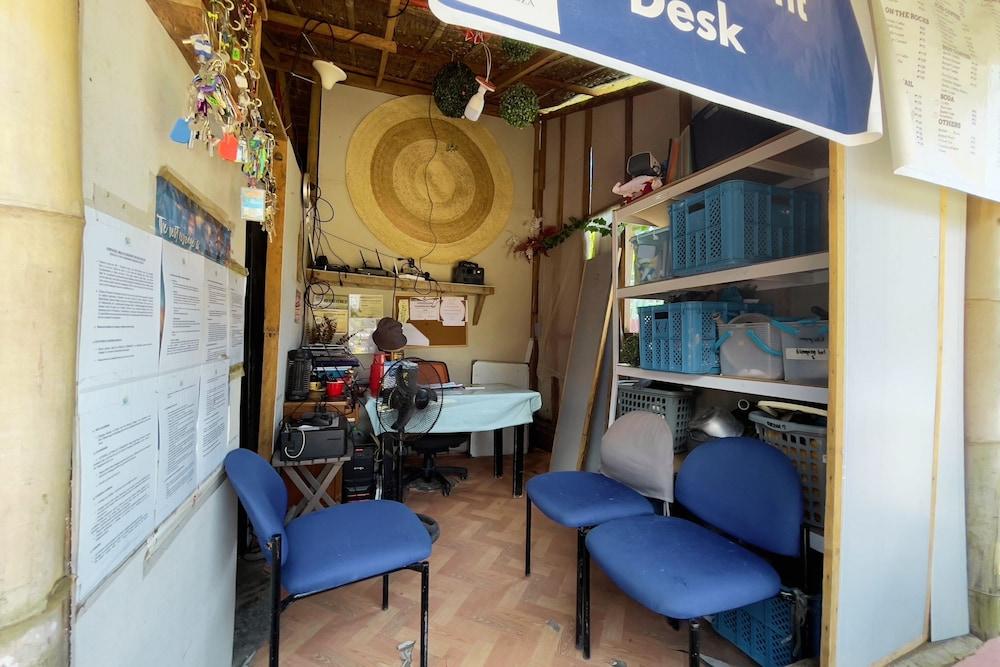 Villa Espinoza Beach Resort Nasugbu