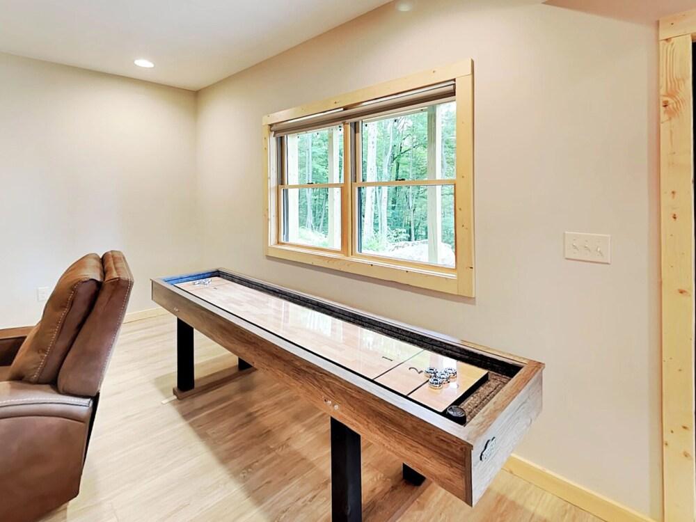 The Pour House by Taylor Made Deep Creek