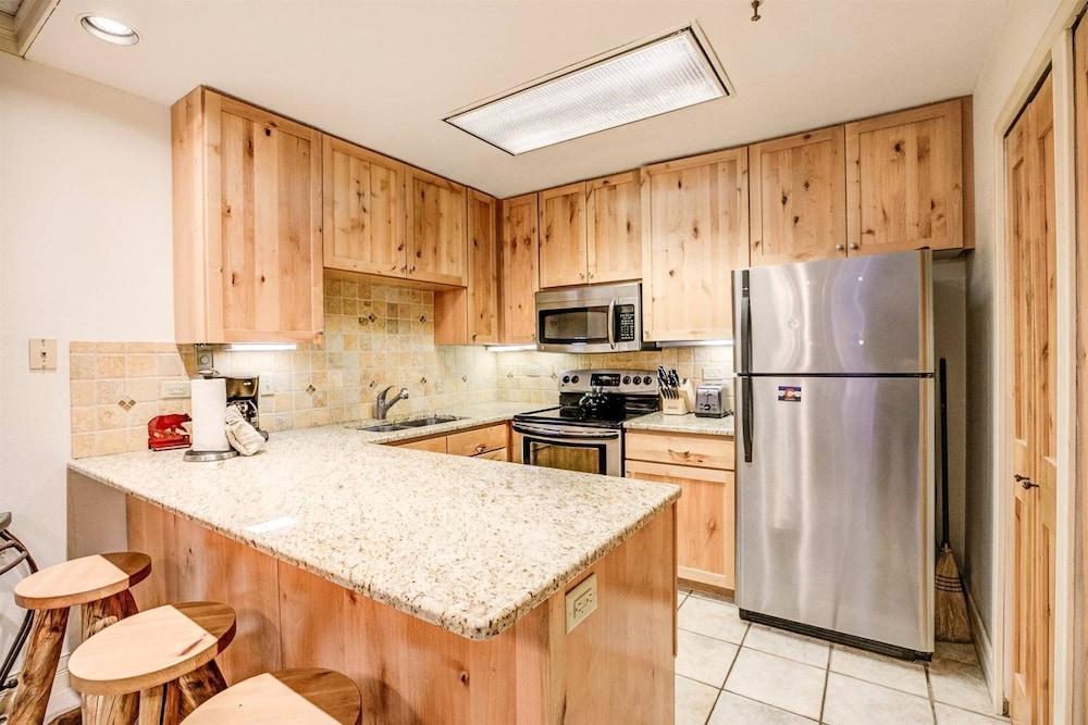 2 Bedroom Ski-in, Ski-out Condo at The Village at Peak 9