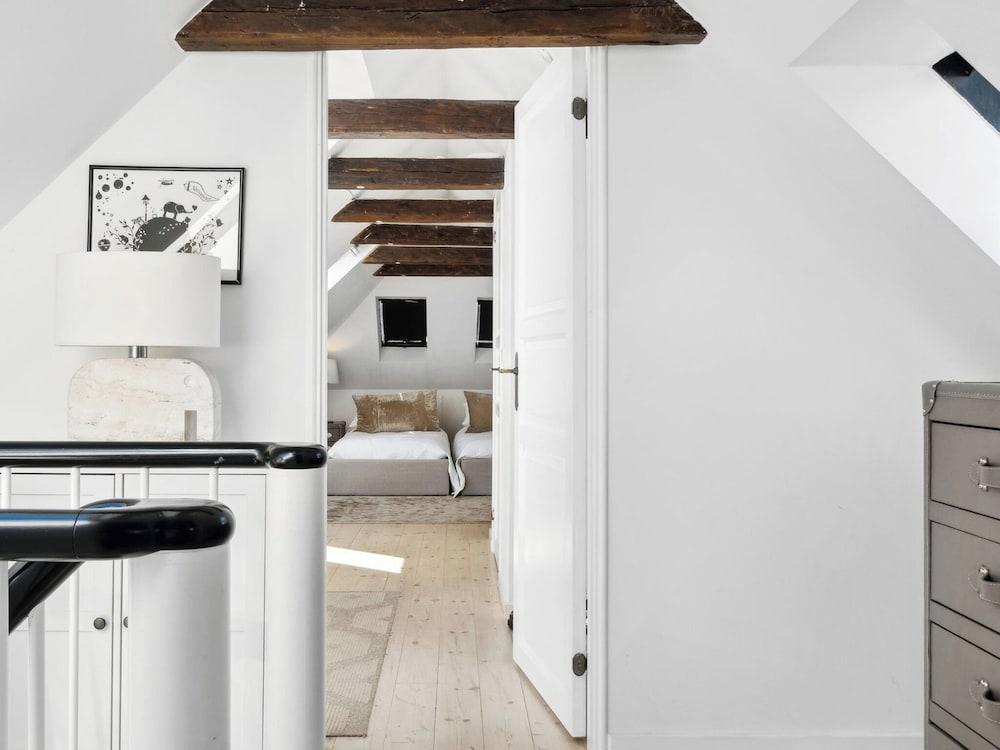 Sanders Swan - Marvellous Villa Close to the Center of Copenhagen