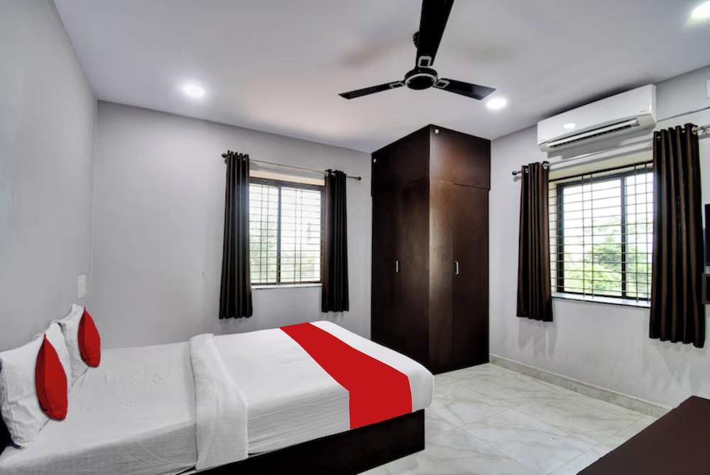 Goroomgo Shree Ganapati Resort Bhub