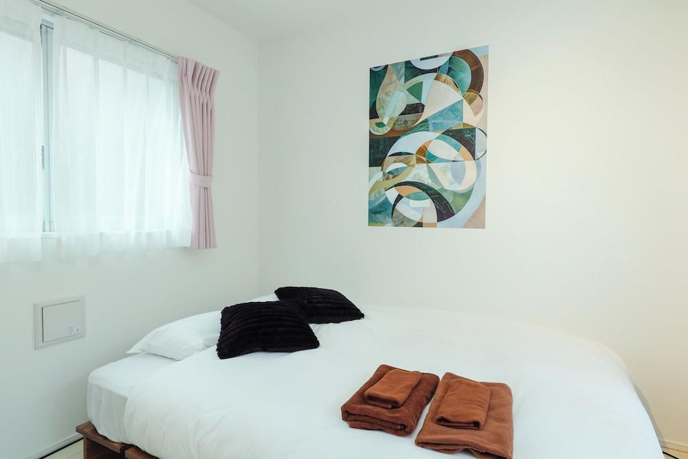 Grand Duo Shirokane by Tranova