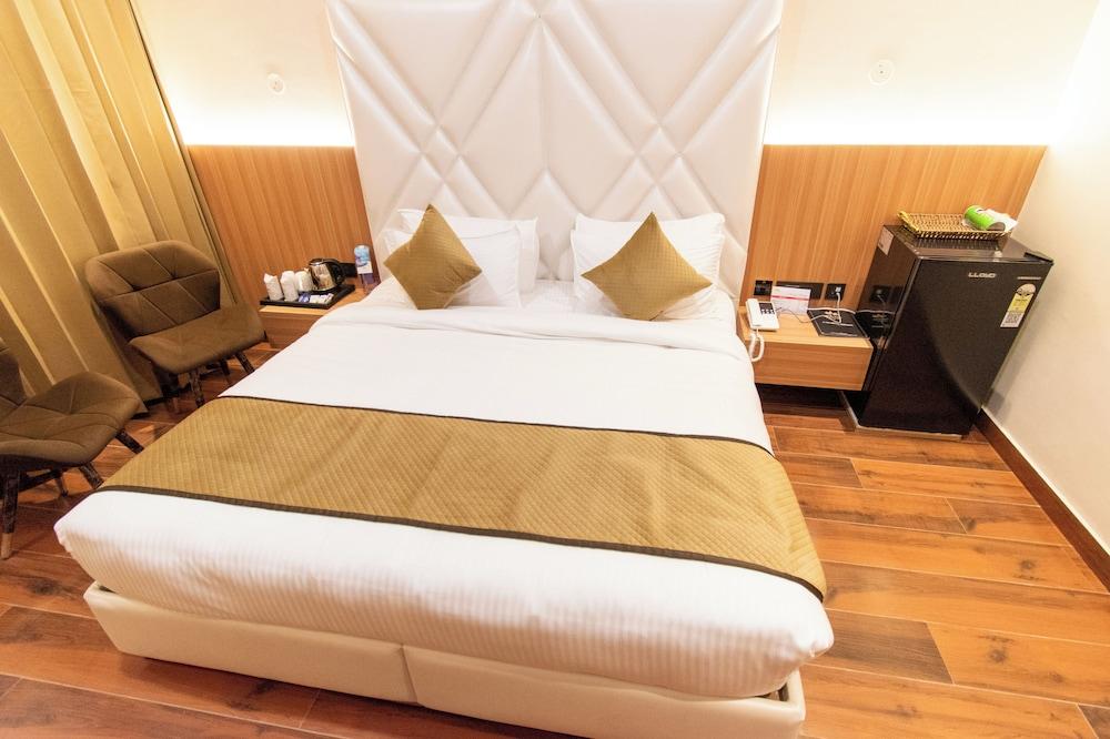 Hotel Miracle Resorts