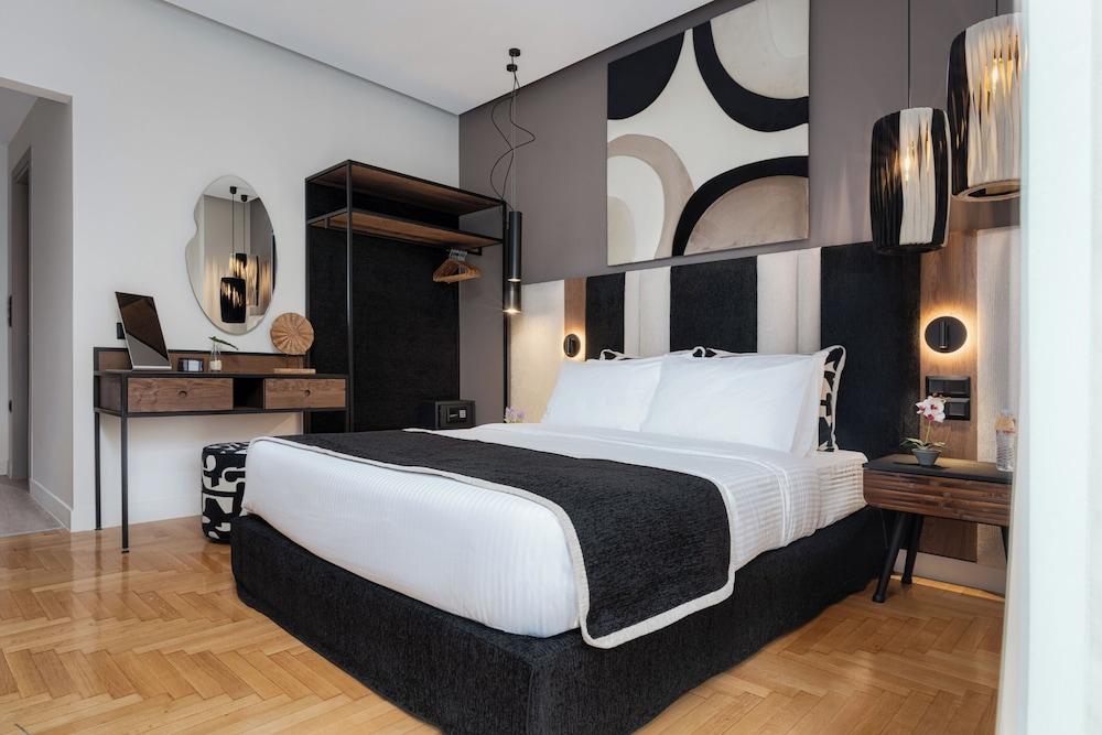 Acropolis Supreme Residence