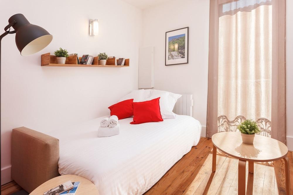 Parfum m Diterran e - Premi re Conciergerie