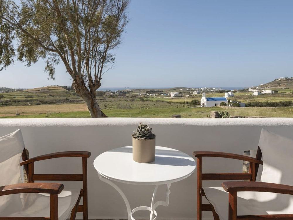 Myrsini Traditional Hillside Cottage